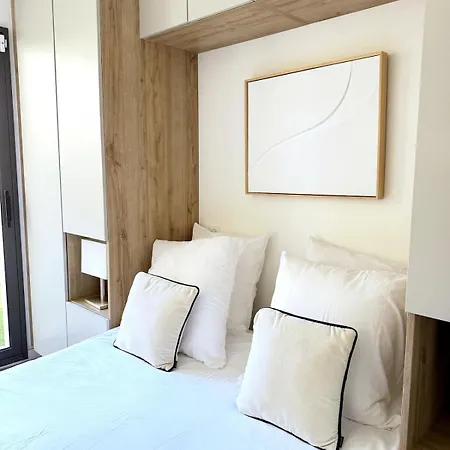 4 Couchages Face A La Gofe De Saint Tropez * Port Grimaud